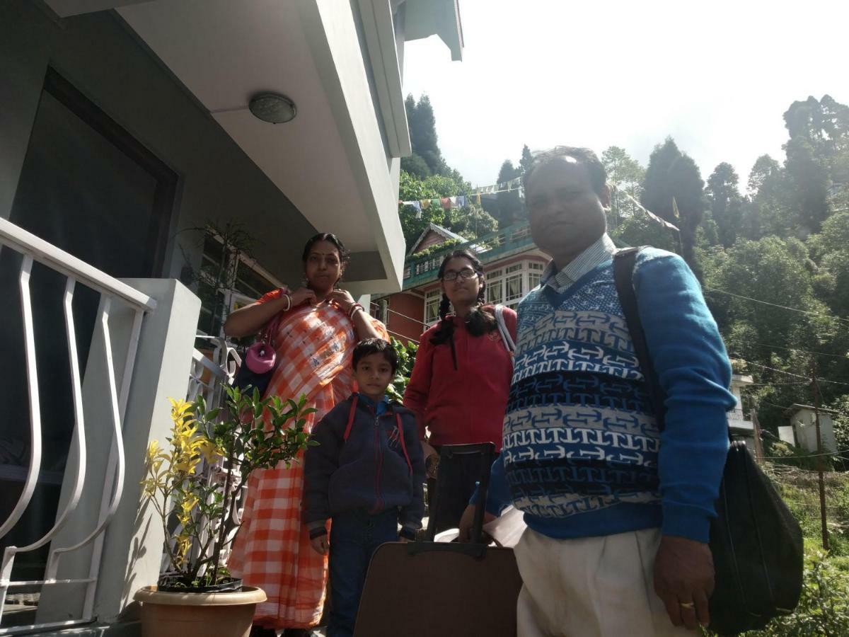 Langdak Homestay Darjeeling  Ngoại thất bức ảnh